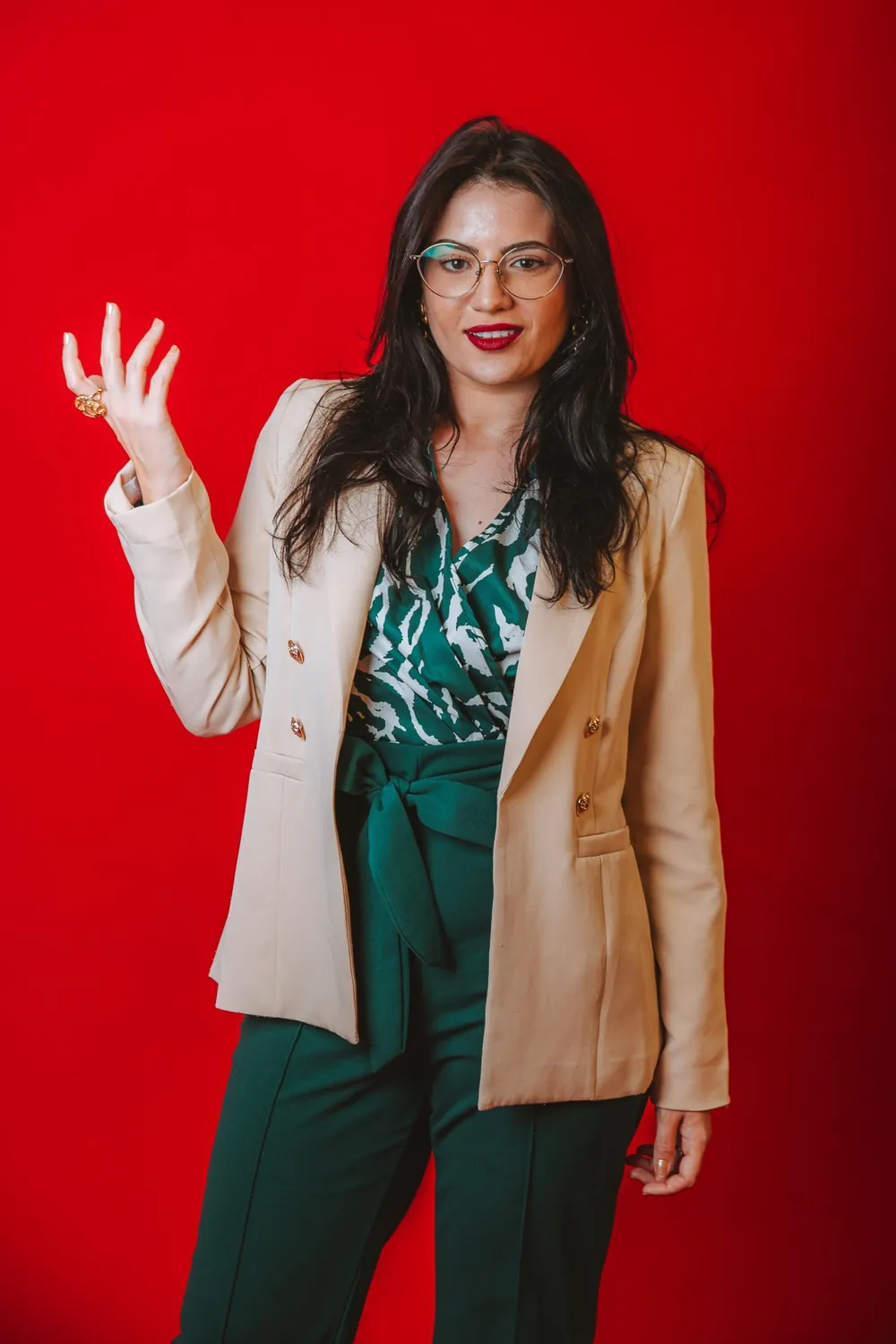 Kamila Santos, especialista em branding e identidade visual